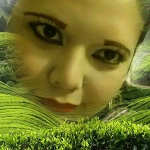 Meet your Posher, Teresa